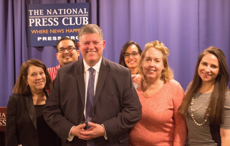 2017 04 20_0802 Armando and NAHJ Board.jpg